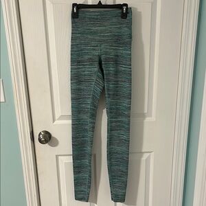 lululemon Green and Black Heathered Leggings